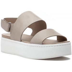 NWT Vince Westport Sandal Straw Leather